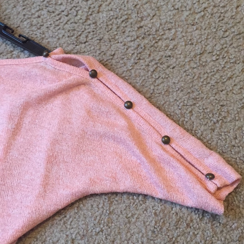 Top - Picture 3 of 3